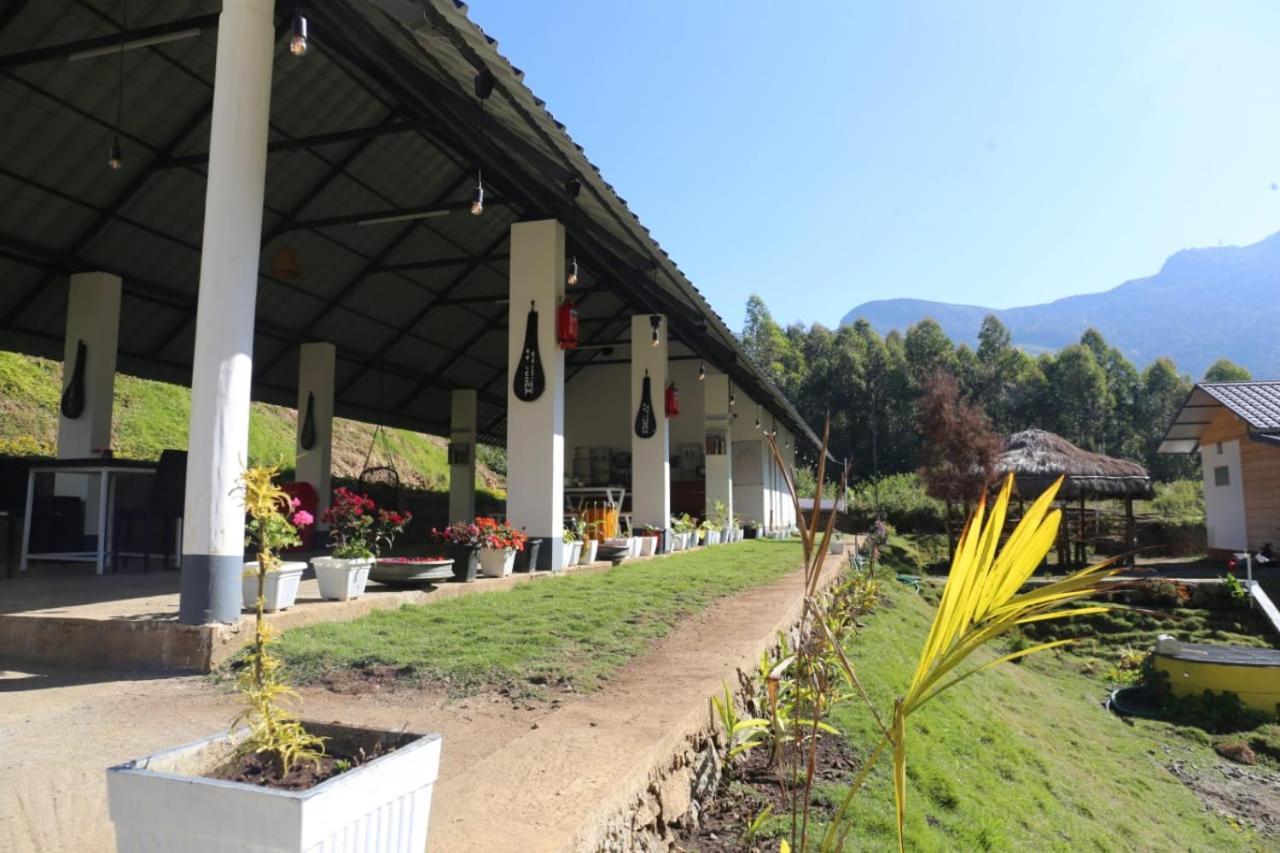 Happy Holidays Resort Kanthalloor ภายนอก รูปภาพ